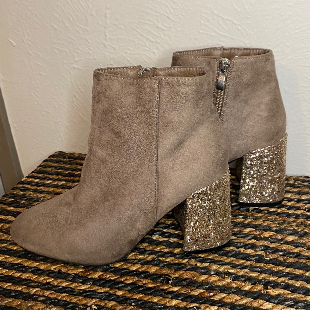 Ankle High Women Glitter Heeled Booties